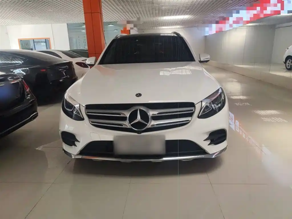Mercedes-Benz GLC 2019 GLC 260 L 4MATIC Luxury фото 3