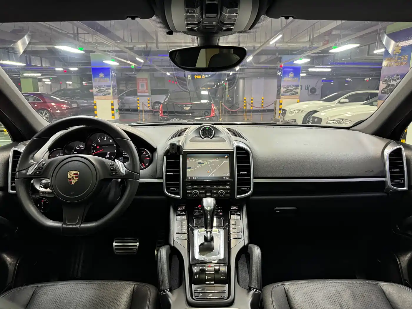 Porsche Cayenne 2011 Cayenne 3.0T фото 16