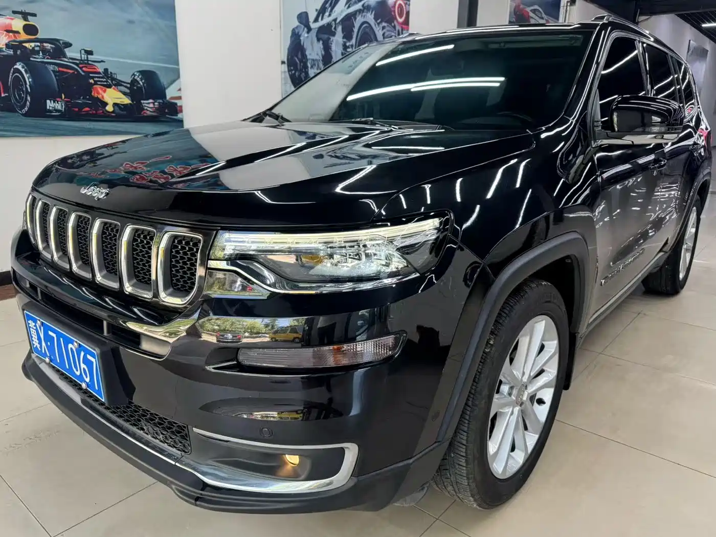  Jeep Grand Commander 2020 2.0T 2WD Elite Edition