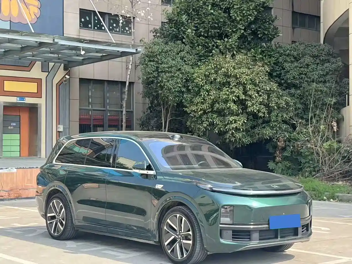 Li Auto Li Xiang L9 2022 Max фото 3