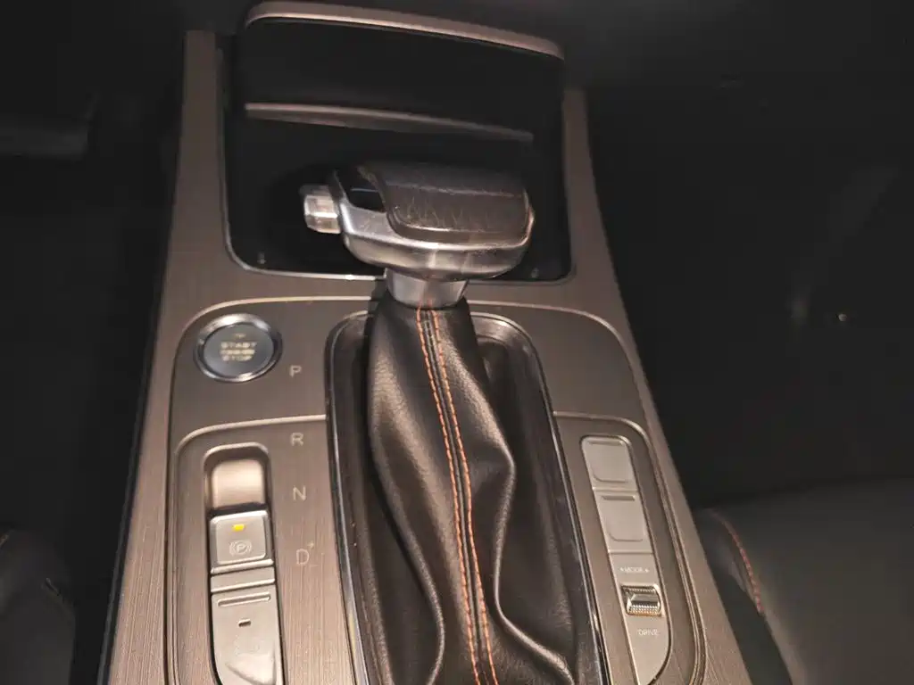 Photo 14 - Changan Oshan X7