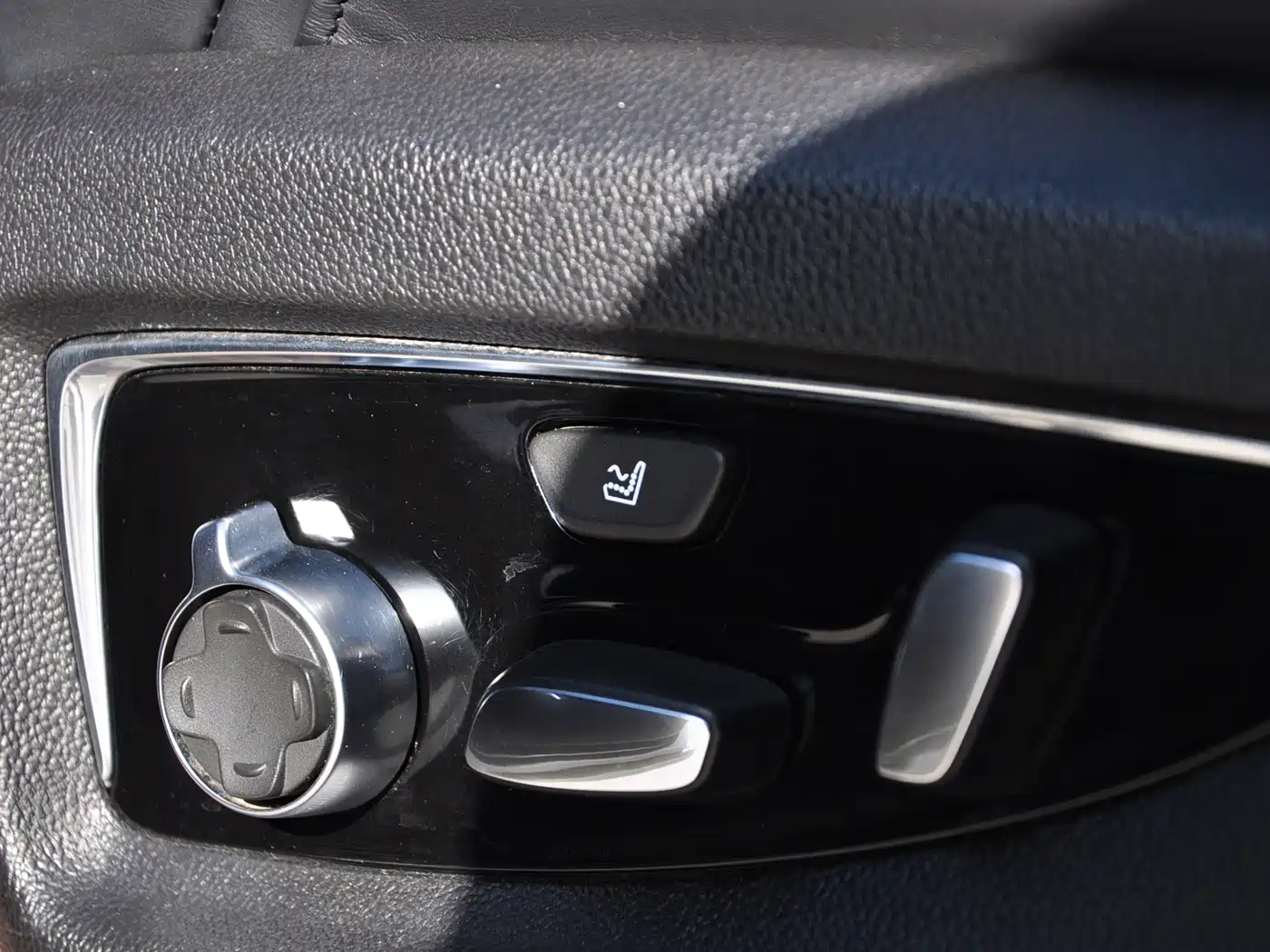 Photo 19 - Cadillac Escalade