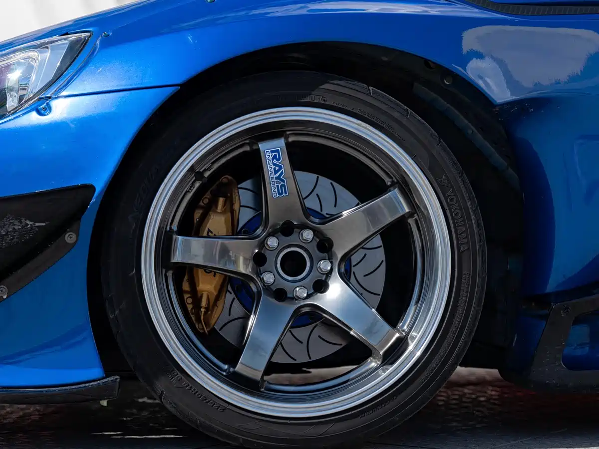 Subaru BRZ 2015 2.0i Manual фото 8