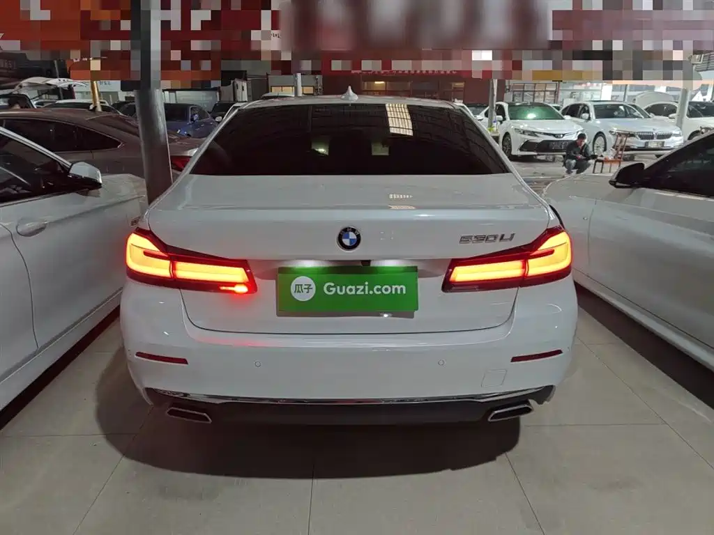 BMW 5 Series 2023 530Li Leading Luxury Package фото 6
