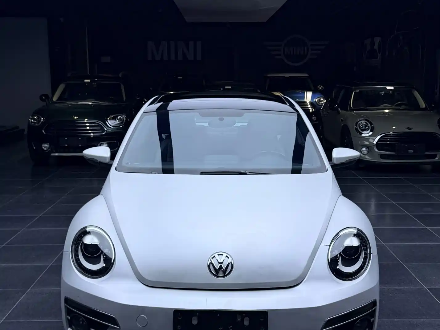Фото 4 - Volkswagen Beetle