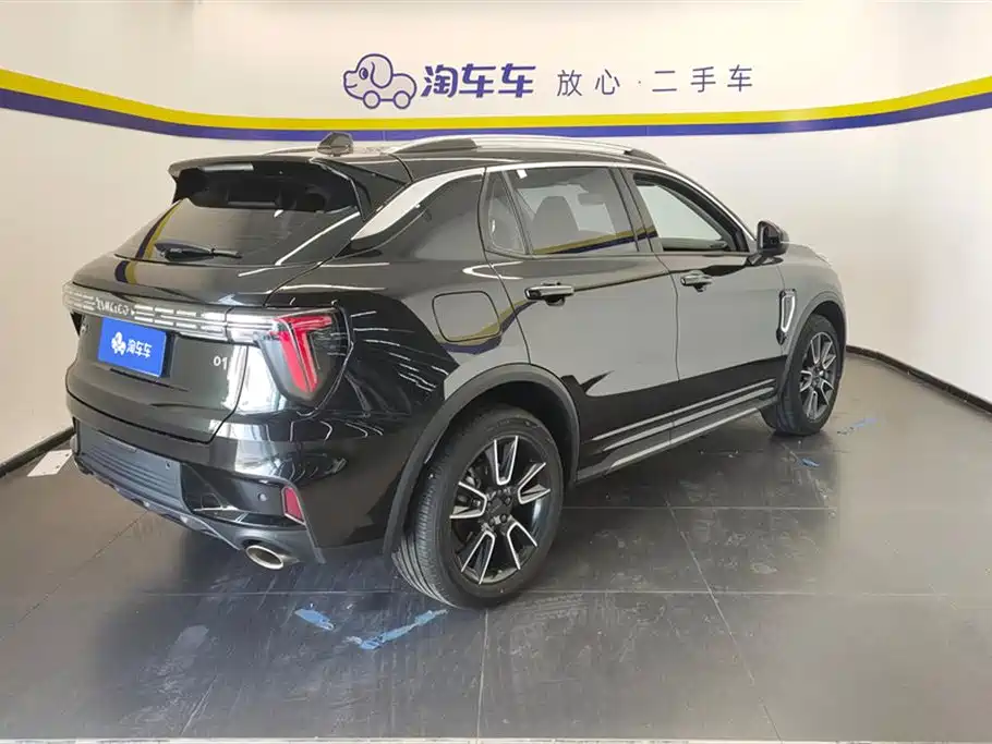 Lynk & Co 01 2023 2.0TD 2WD Pro фото 3