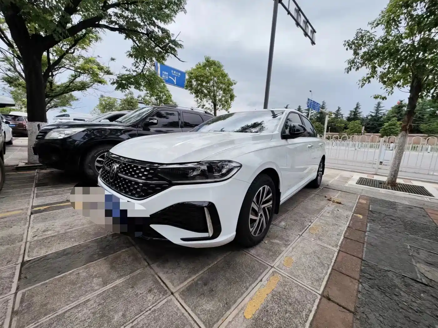 VOLKSWAGEN LAVIDA 2023