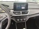 Фото 9 - Baojun 360