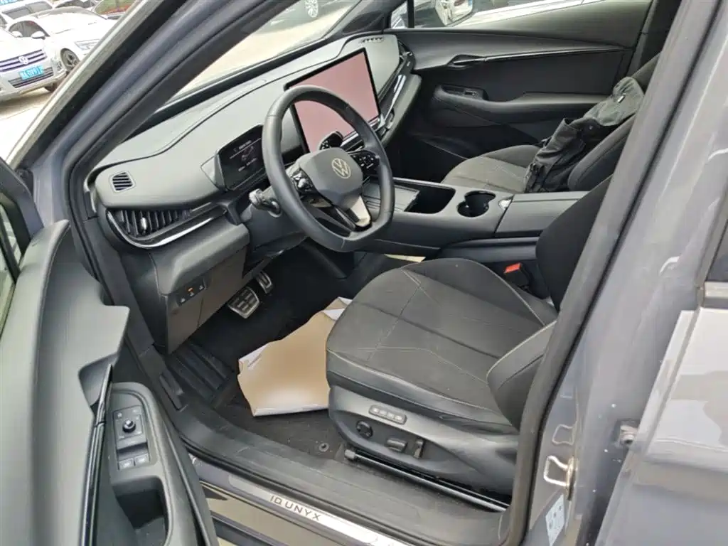 Volkswagen Unique 06 2024 Facelift Pro Long Range фото 16