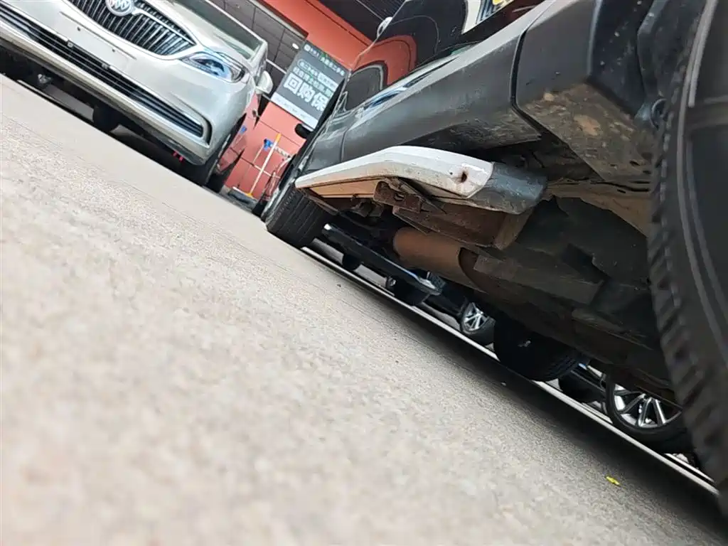 Toyota RAV4 Rongfang 2016 2.0L CVT 2WD Trend (China V) фото 21