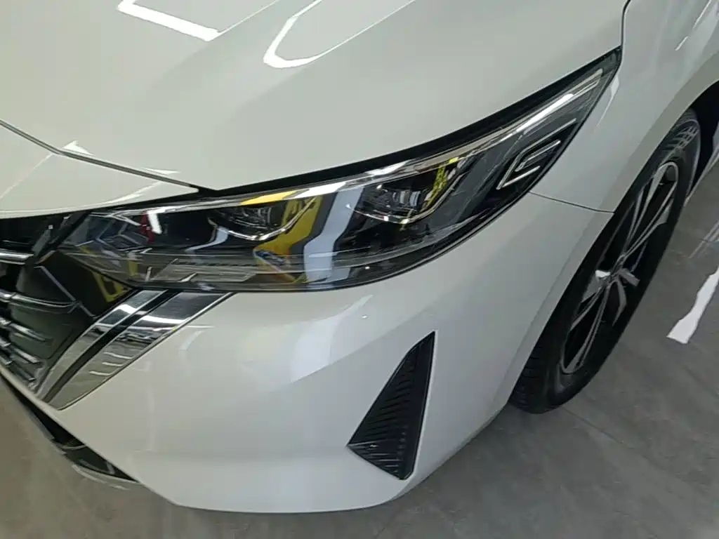 Nissan SYLPHY, миниатюра 17