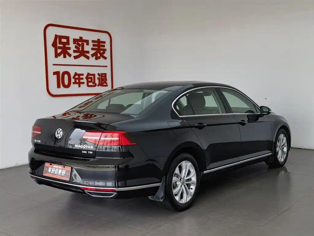 Volkswagen Magotan 2018 Facelift 330TSI DSG Luxury фото 2