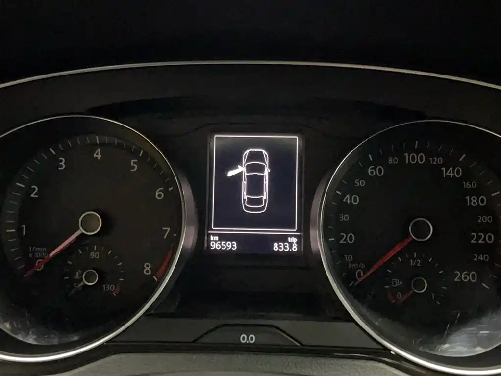 Volkswagen Magotan 2019 330TSI DSG Luxury China V фото 7