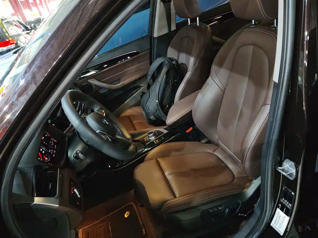 BMW X1 2020 sDrive20Li Premium Edition фото 15