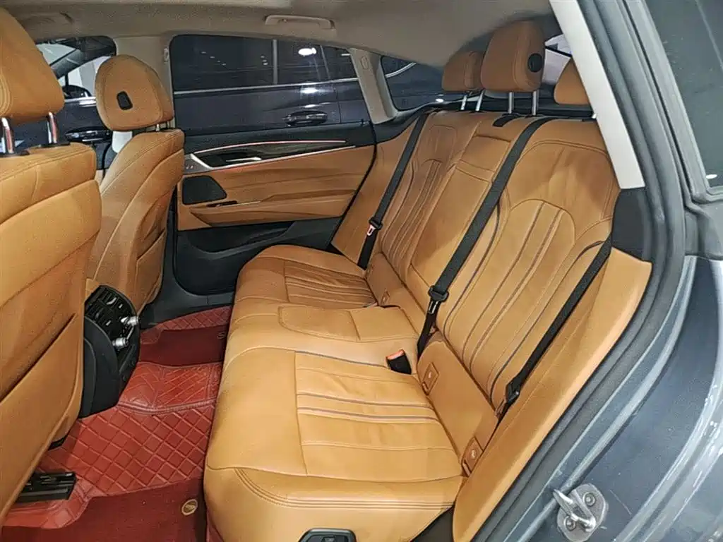 BMW 6 Series GT 2019 630i Luxury Design Package фото 17