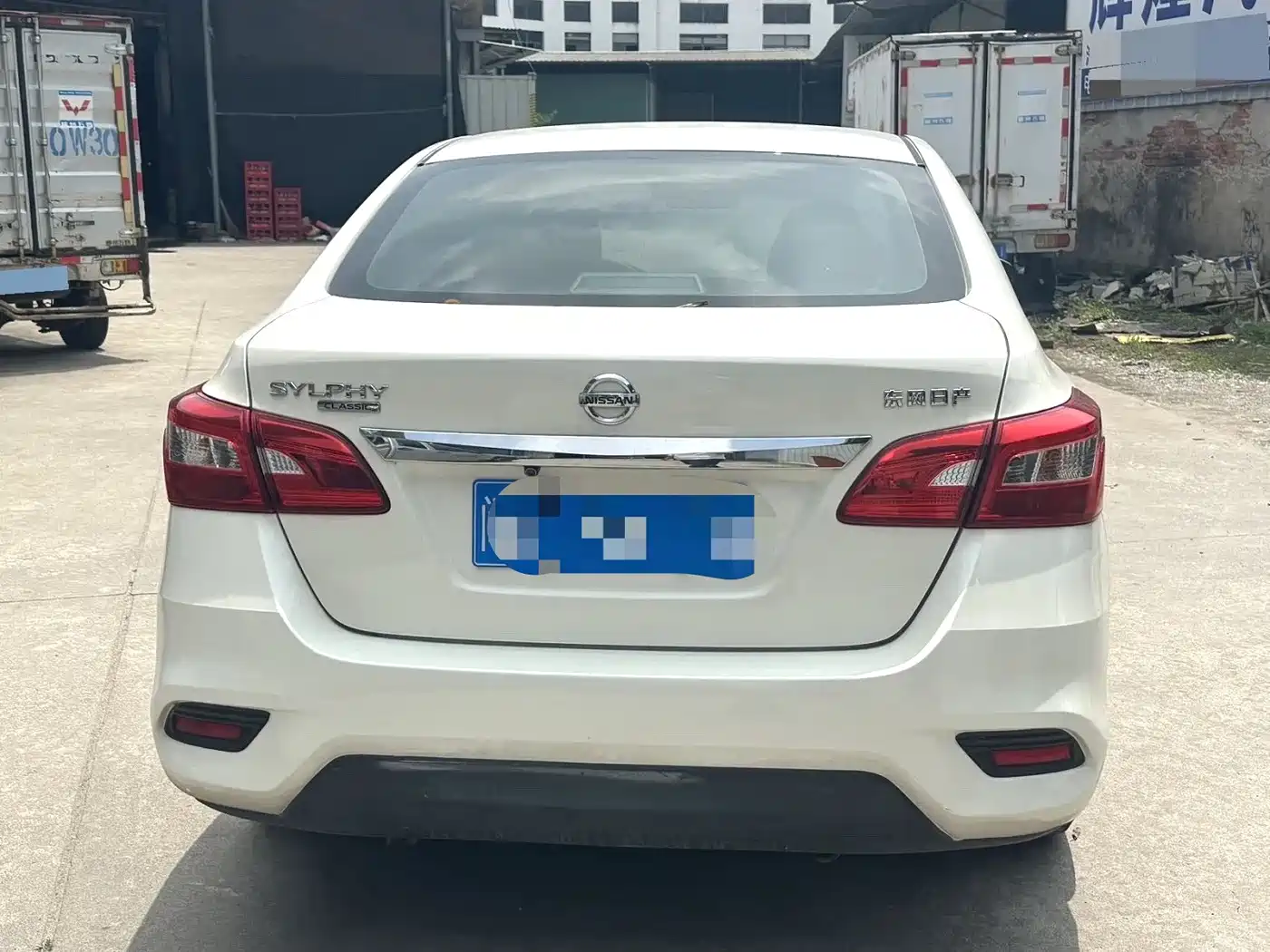 Фото 4 - Nissan Sylphy