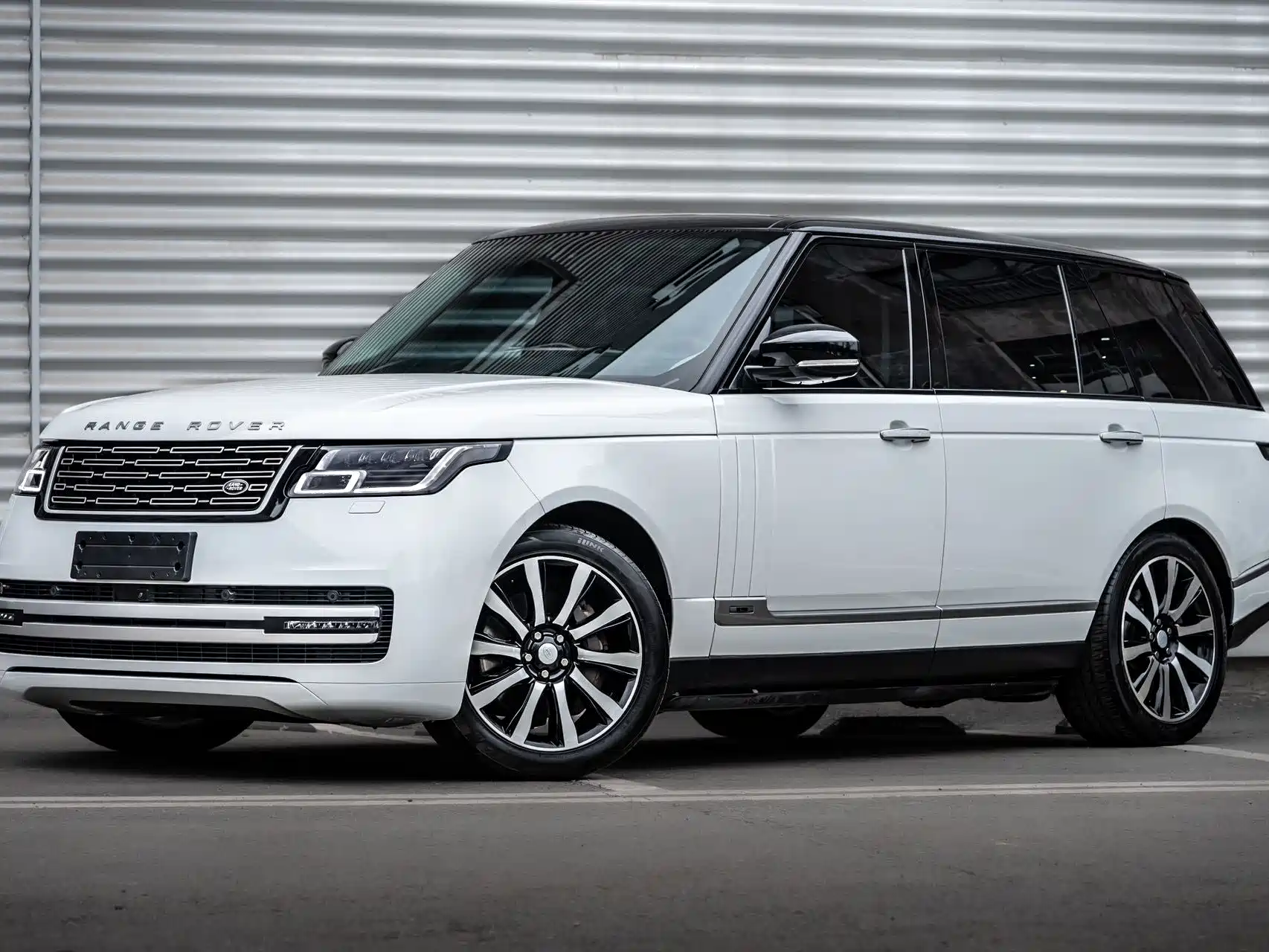 Фото 1 - Land Rover Range Rover