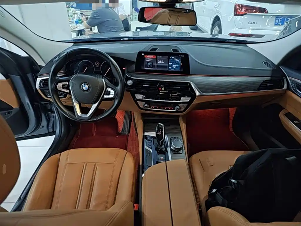 BMW 6 Series GT 2019 630i Luxury Design Package фото 10