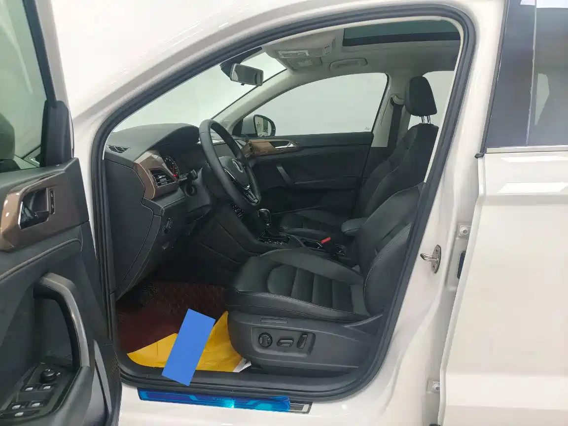 Volkswagen Tharu 2021 330TSI 4WD Luxury Plus фото 7