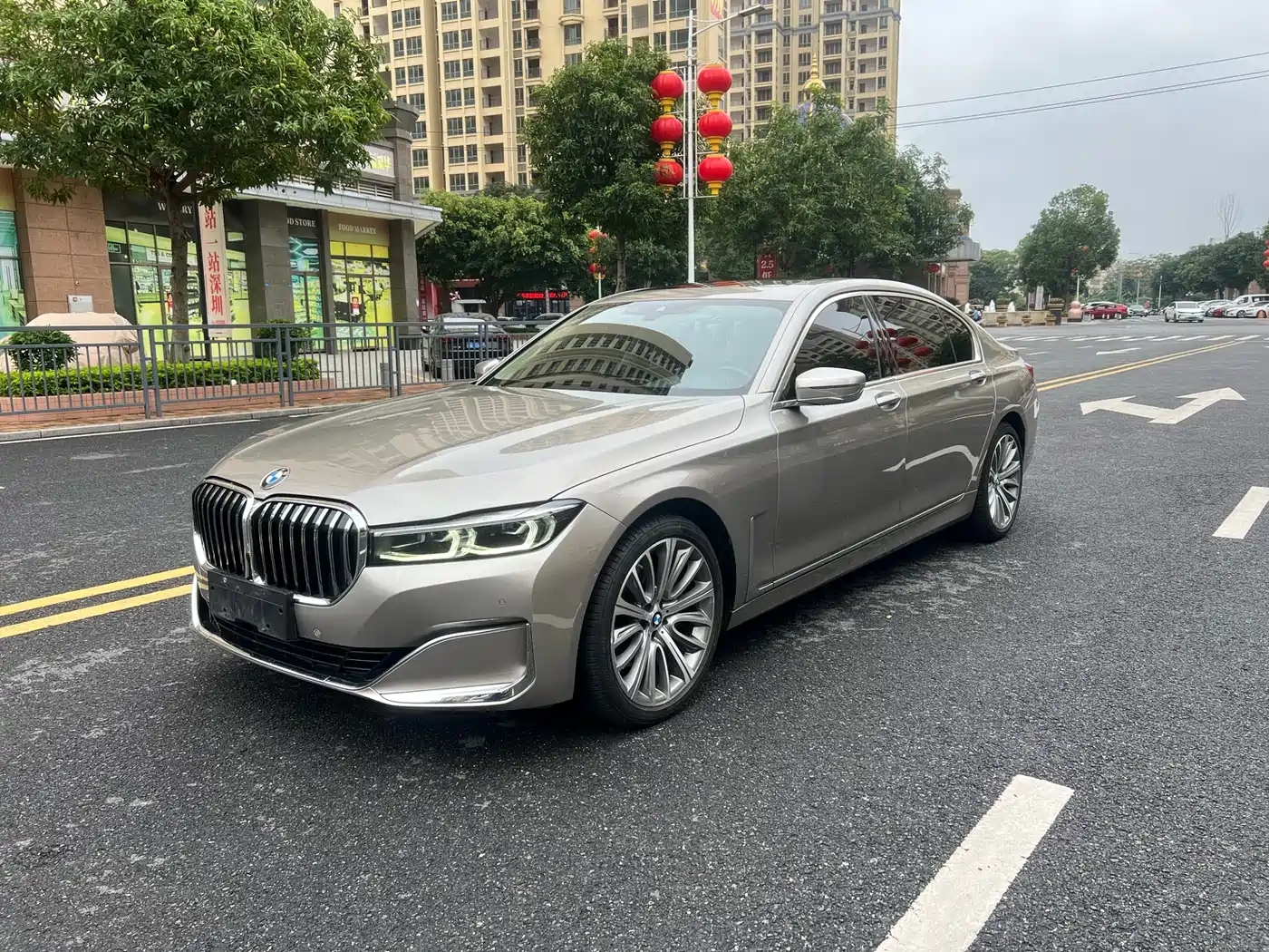 BMW 7 Series 2021 Model 740Li Leading Luxury Package