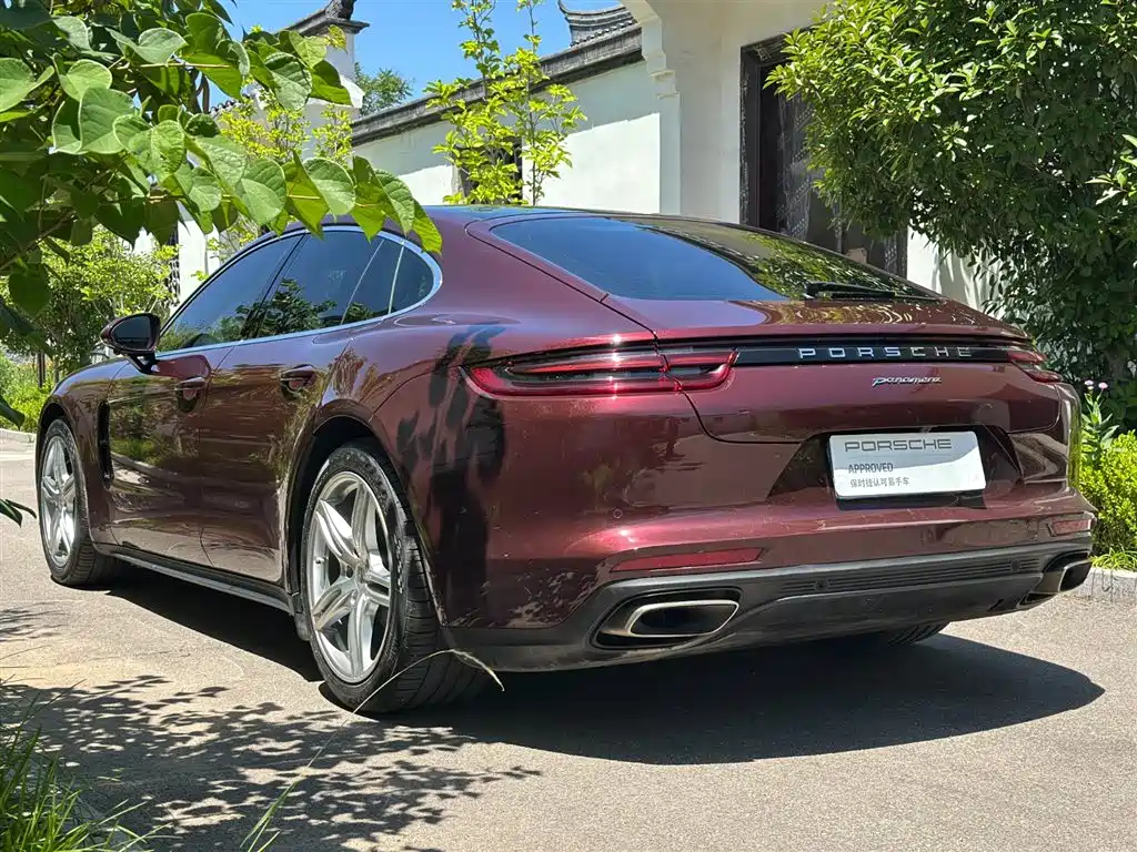 Porsche Panamera 2017 Panamera 3.0T фото 8