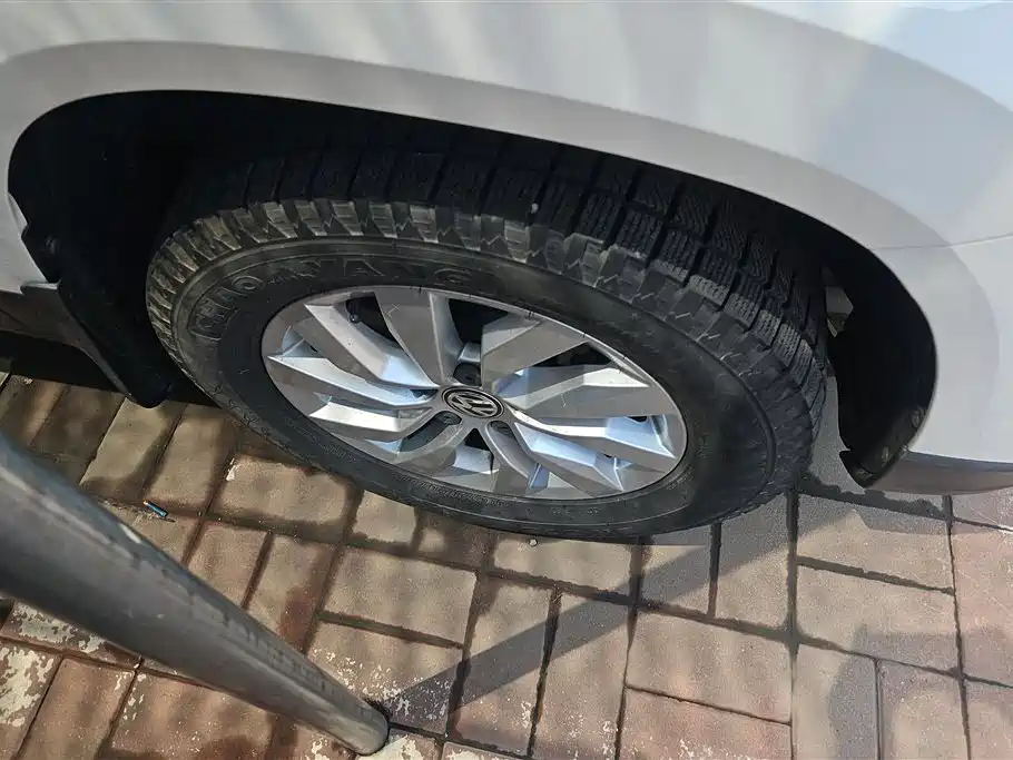 Volkswagen Tharu 2020 280TSI 2WD Trend Edition China VI фото 6