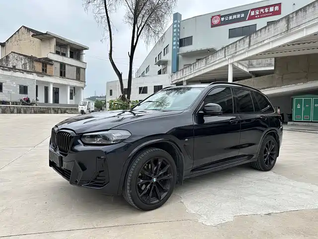 BMW X3 xDrive30i, Престиж, M Чёрный пакет