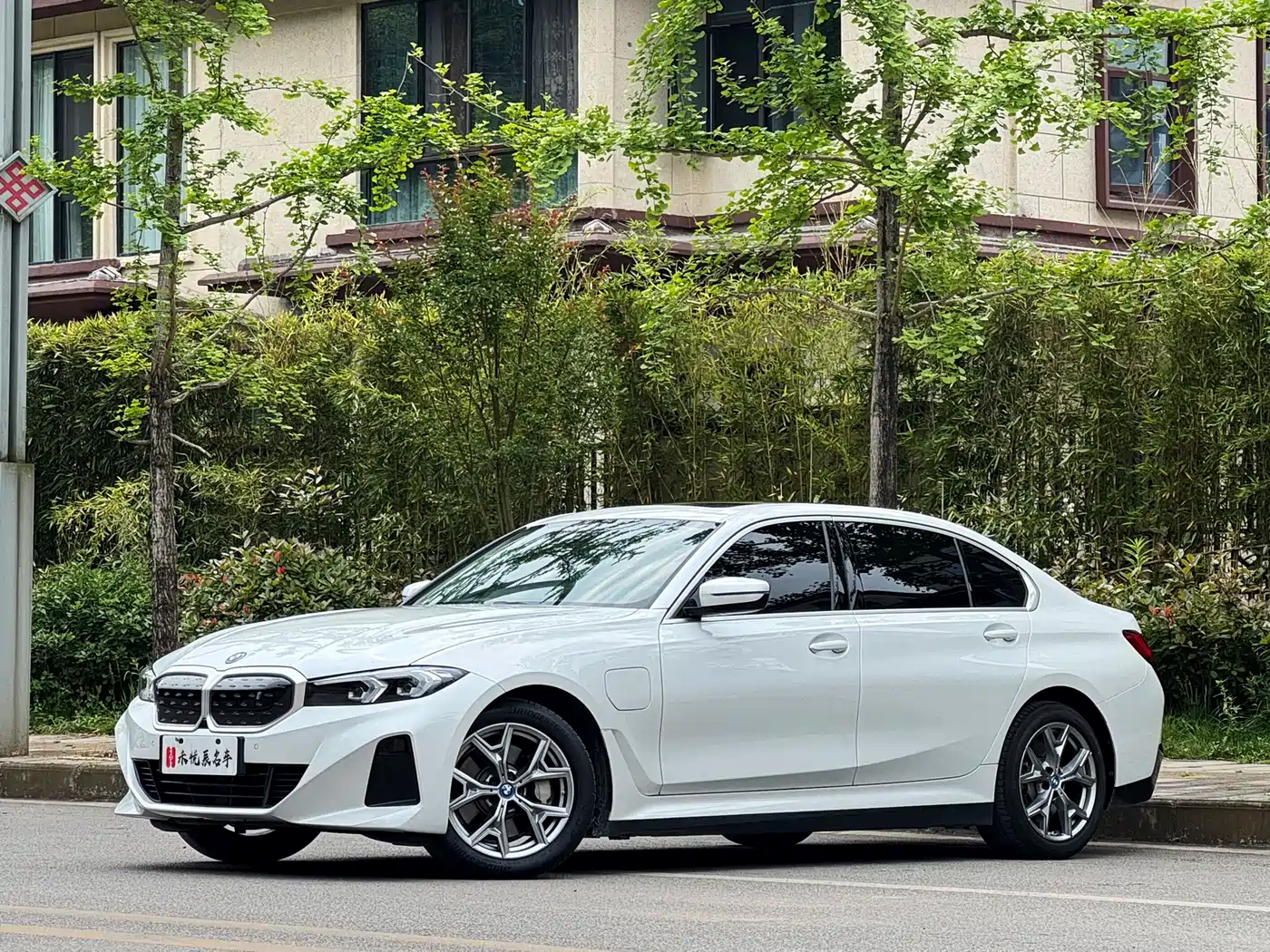 BMW i3 2024 eDrive 35 L