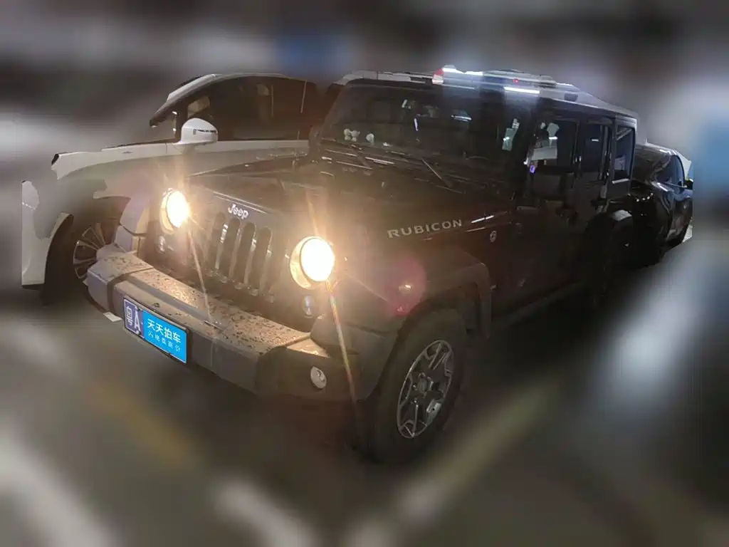 Фото 1 - Jeep Wrangler