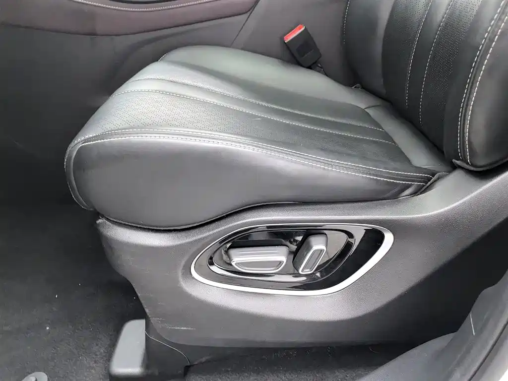 GAC Trumpchi Trumpchi M6 2021 PRO 270T DCT Premium Edition фото 20