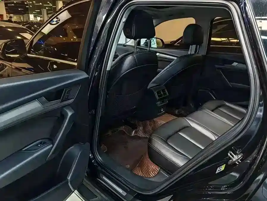 Audi Q5L 2020 40 TFSI Prestige Progressive фото 8