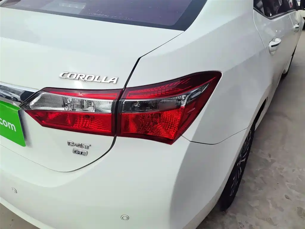 Toyota Corolla 2017 Facelift 1.2T S-CVT GL фото 20