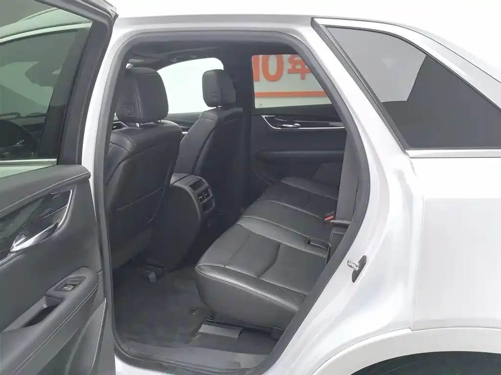 Cadillac XT5 2020 28T AWD Luxury Model фото 15