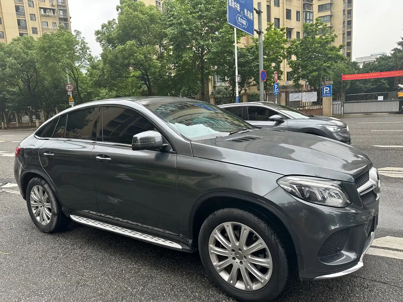 Mercedes-Benz GLE Coupe 2015 GLE 320 4MATIC Coupe SUV фото 5
