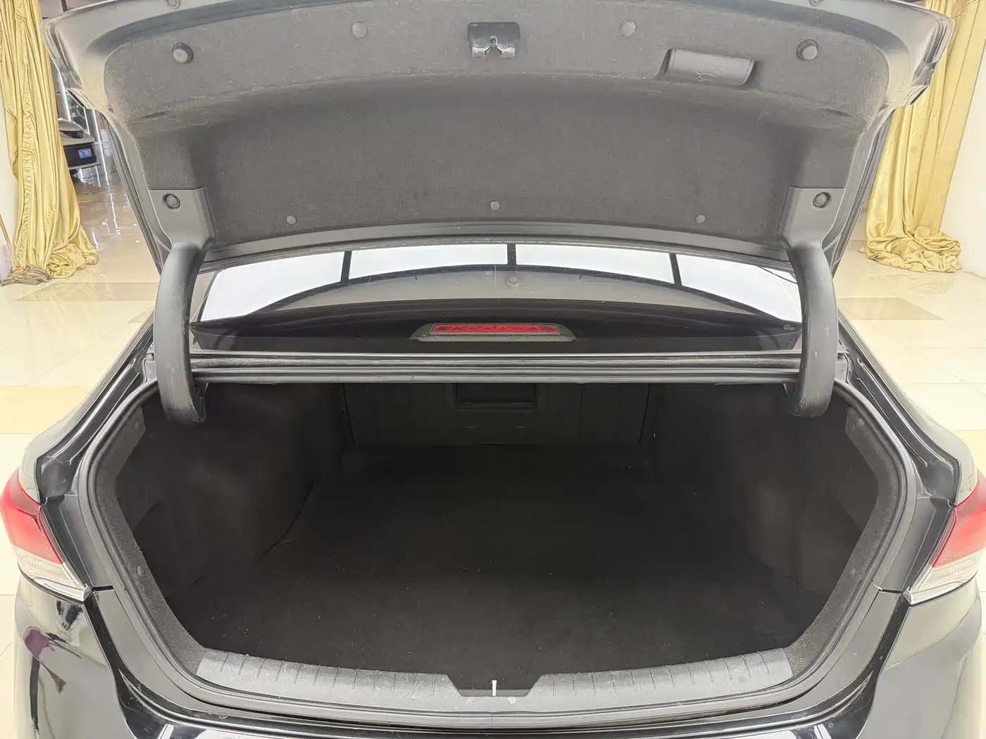 Hyundai Sonata 2017 2.0L GLS Smart фото 14