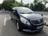 Фото 2 - Buick GL8