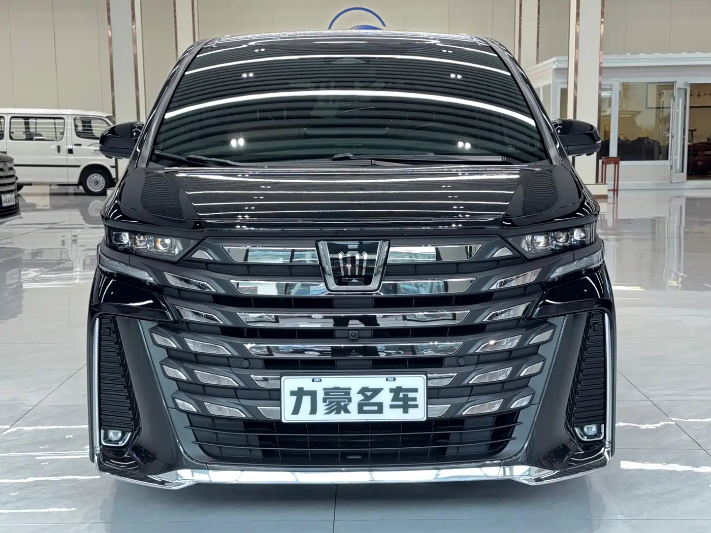 Toyota Vellfire 2026 2024 Crown Hybrid 2.5L Premium Edition