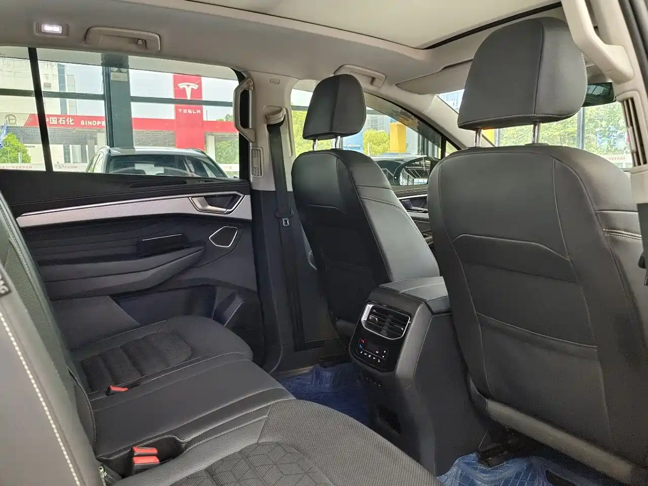 Volkswagen Talagon 2023 380TSI 4WD Luxury Pro Edition фото 11