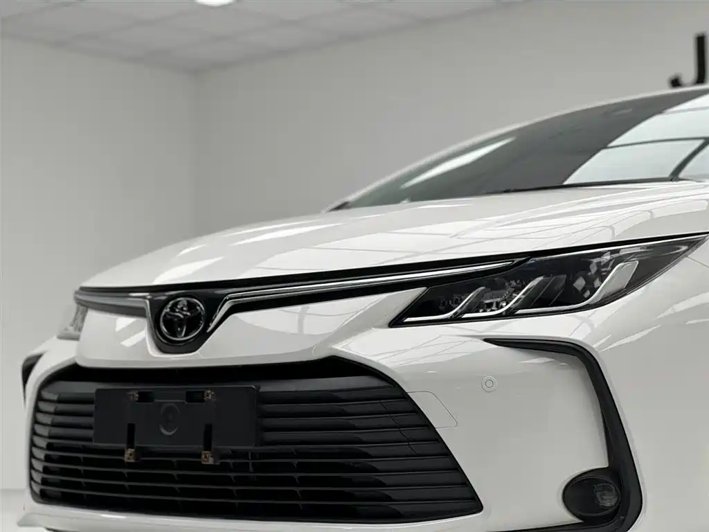 Toyota Corolla 2022 1.2T S-CVT Pioneer PLUS Edition фото 5