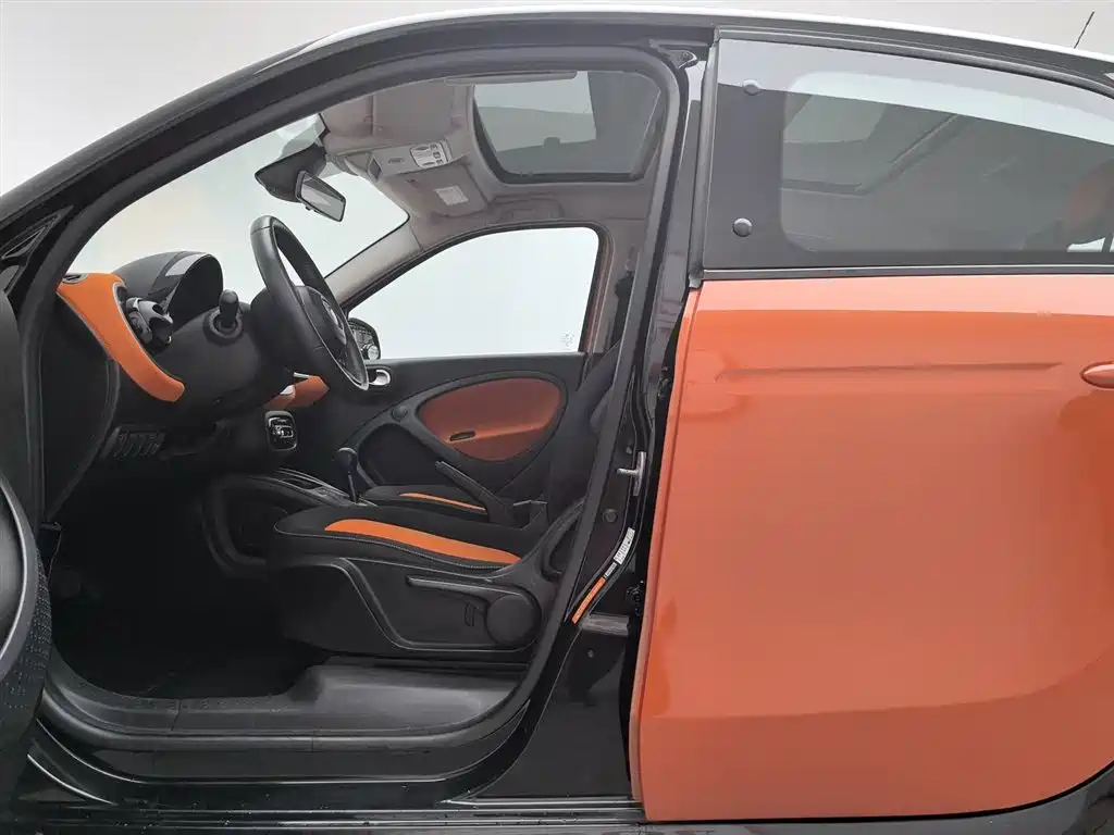 smart forfour 2016 1.0L 52kW Passion Edition фото 10