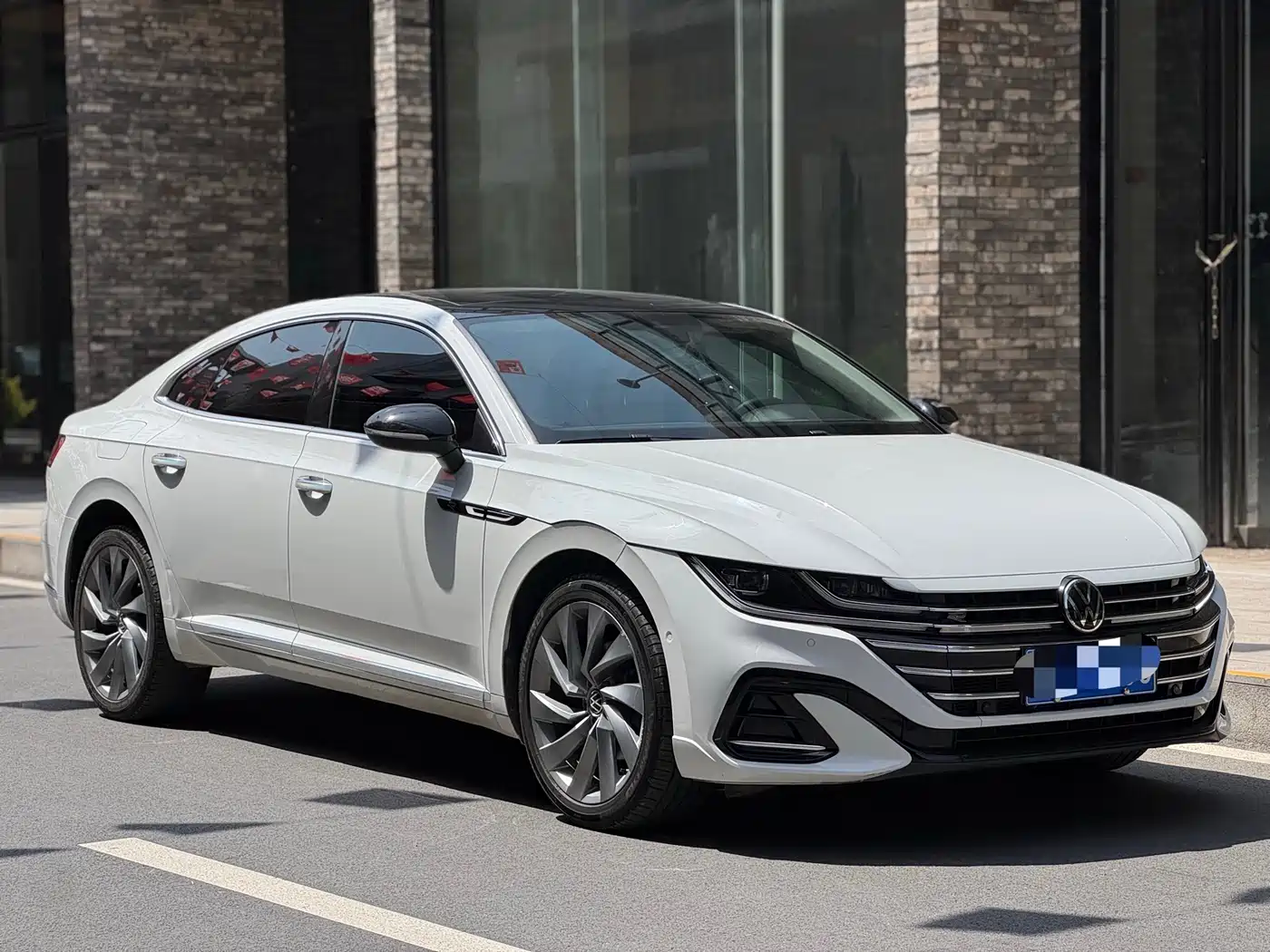 Volkswagen FAW-Volkswagen CC 2021 380TSI Eye-catching Edition фото 3