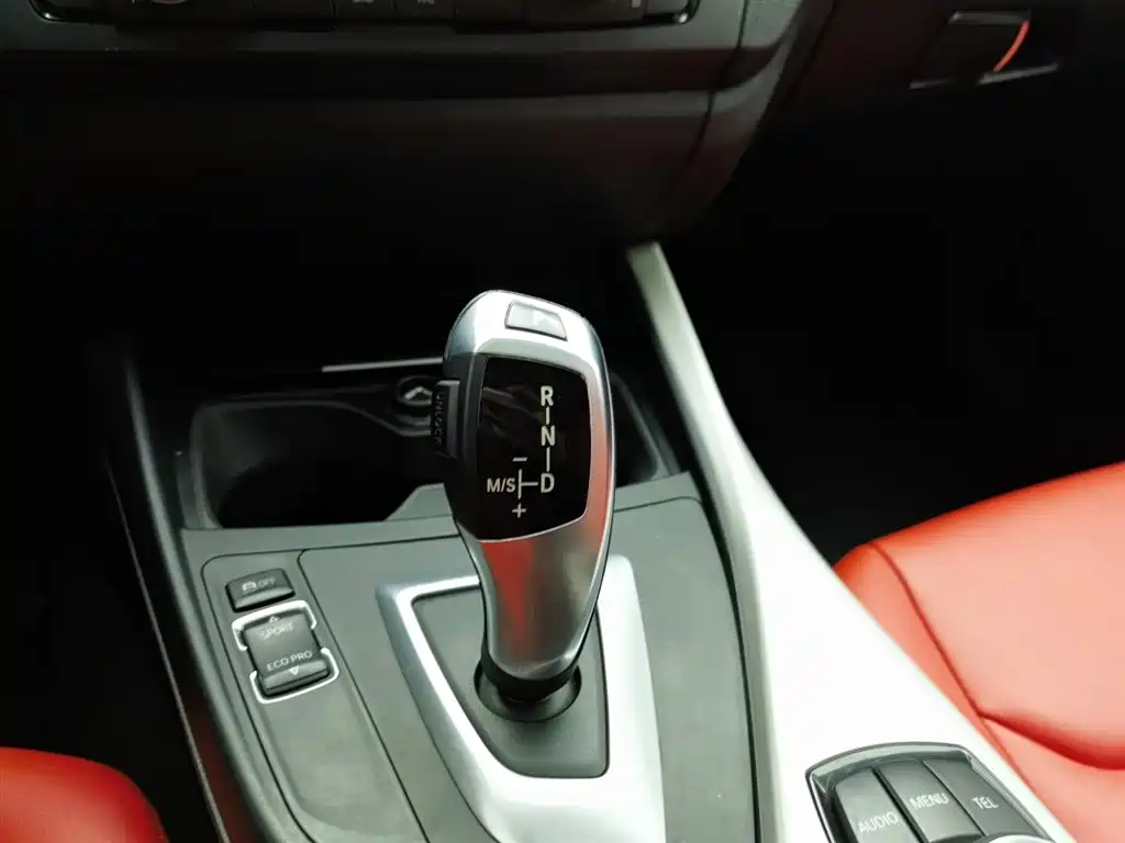 BMW 1 Series (Import) 2012 116i Leading фото 13