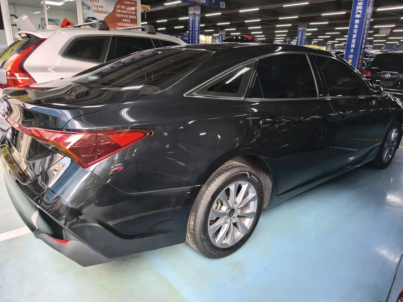 Toyota Avalon 2024 2.0L Luxury Edition фото 5