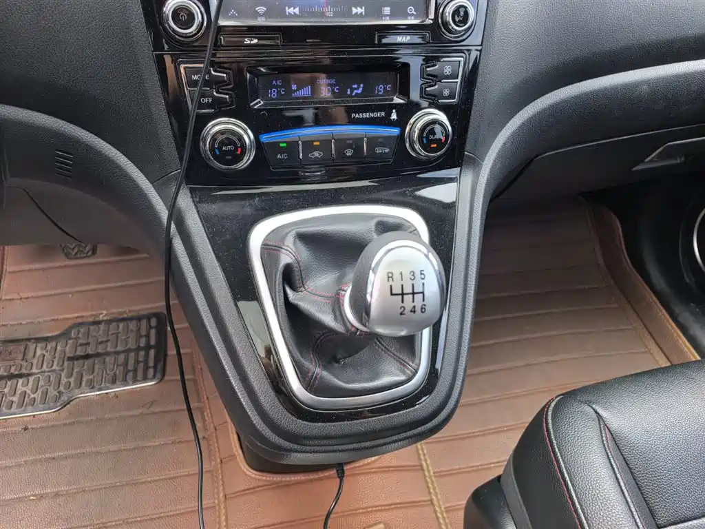 Haval H6 2015 Upgraded 1.5T Manual 2WD Elite фото 14