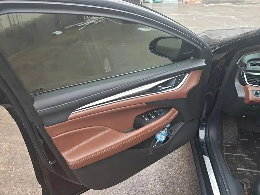 Buick LaCrosse 2018 Model 20T Elite Edition фото 6