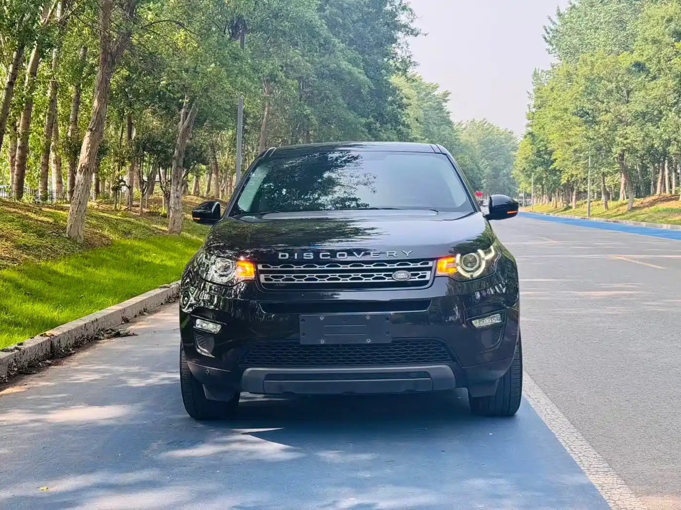 Land Rover Discovery Sport 2018 240PS SE Edition фото 2