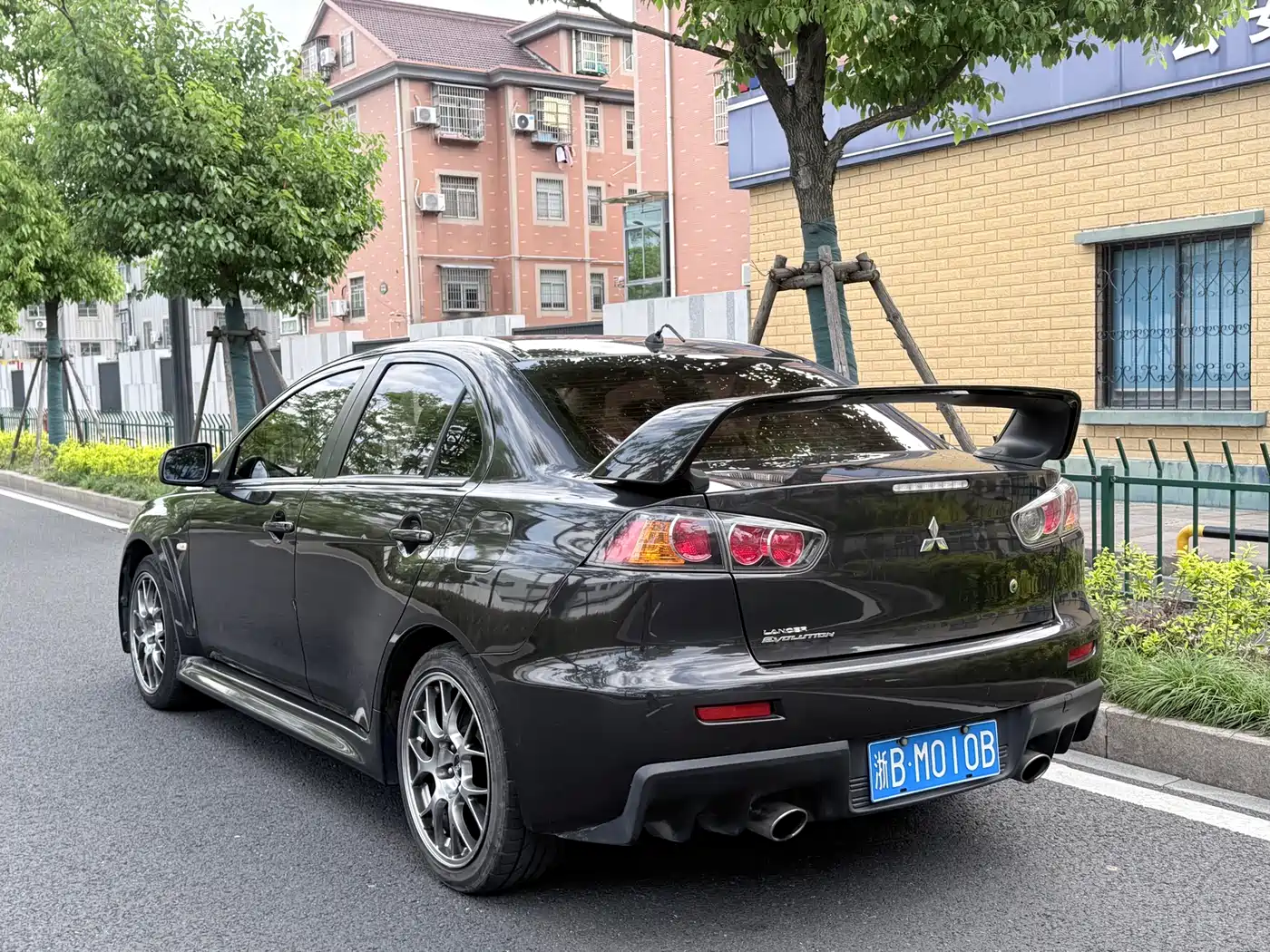 Mitsubishi Lancer 2008 2.0T EVOLUTION X BBS Edition фото 16