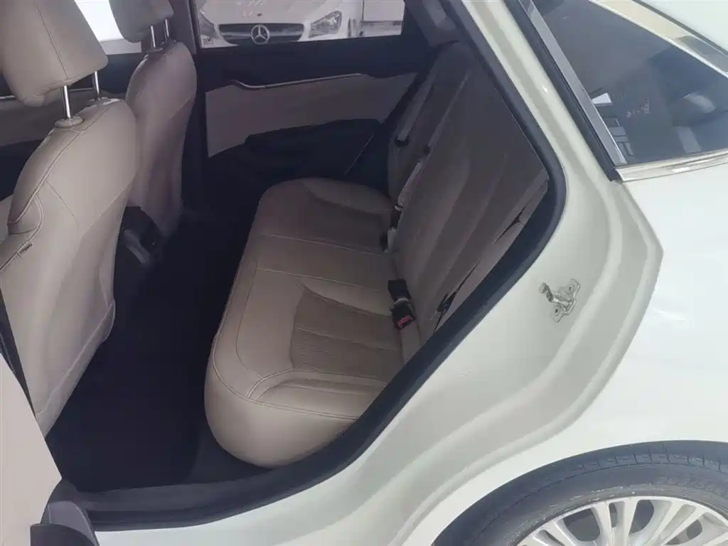 Buick Excelle 2017 15N Automatic Elite фото 17