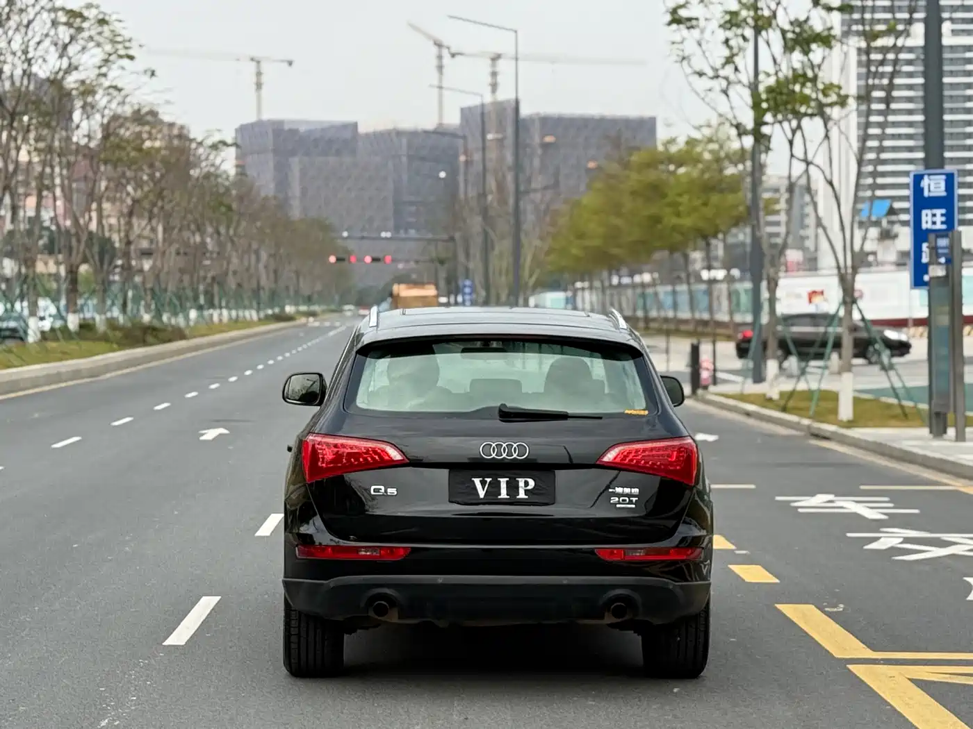 Audi Q5 2012 2.0TFSI Luxury фото 6