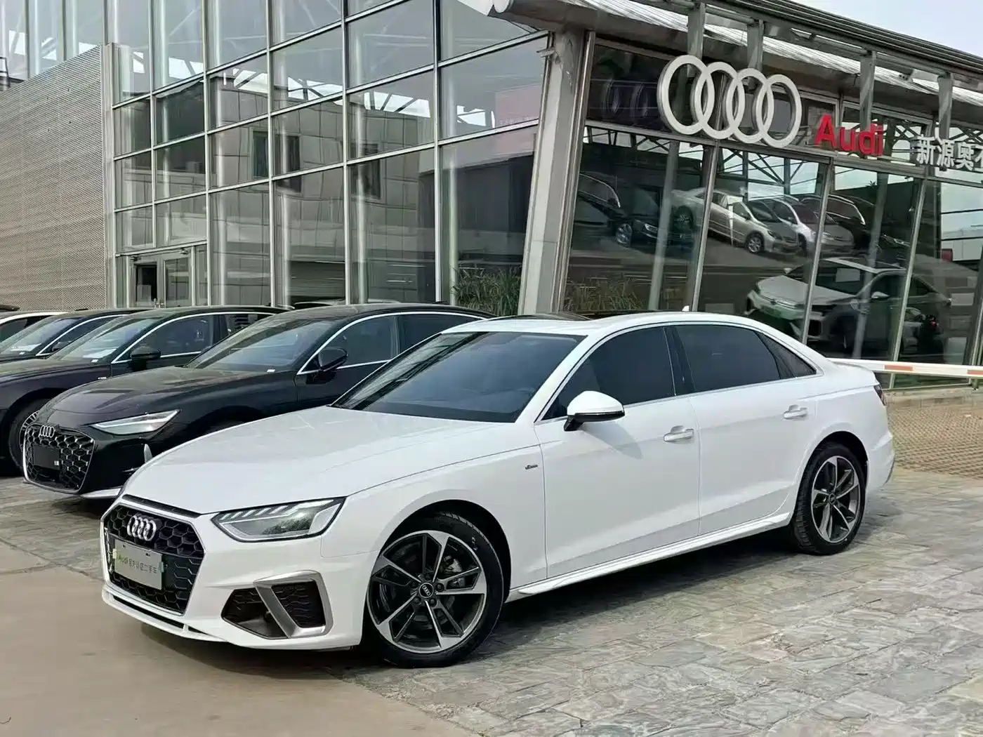 Audi A4L 2024 40 TFSI Fashion Dynamic